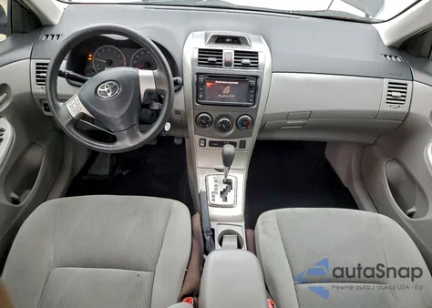 2013 Toyota Corolla Base z USA, uszkodzony, nr VIN 2T1BU4EE5DC024749